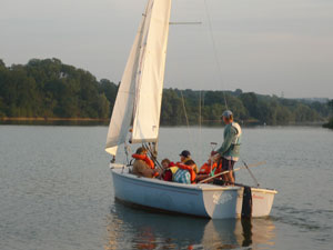 Sailing at Sutton Bingham
